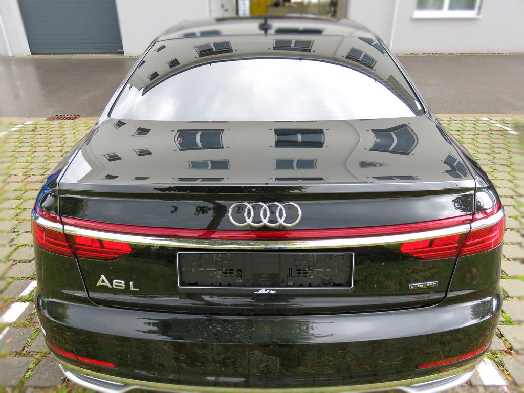 Professionelle Scheibentönung an einem Audi A8